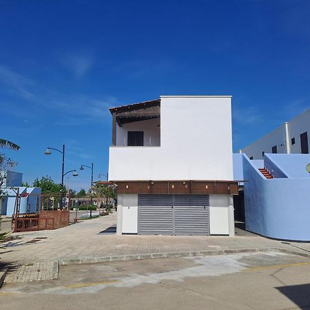 Appartamento Dei Pini Torre dell'Orso Esterno foto