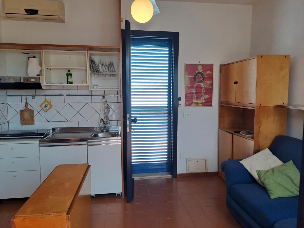 Appartamento Dei Pini Torre dell'Orso Esterno foto